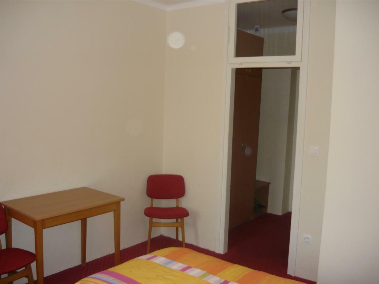 Polzevo Hotel Visnja Gora Exterior foto